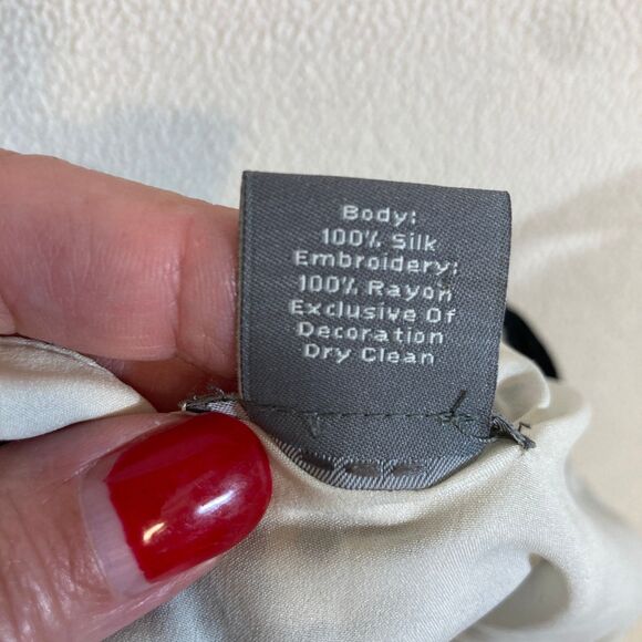 Ann Taylor Silk Tank Women's 2 Black Roses Y2K Babydoll Boho Festival Coquette - Picture 8 of 9